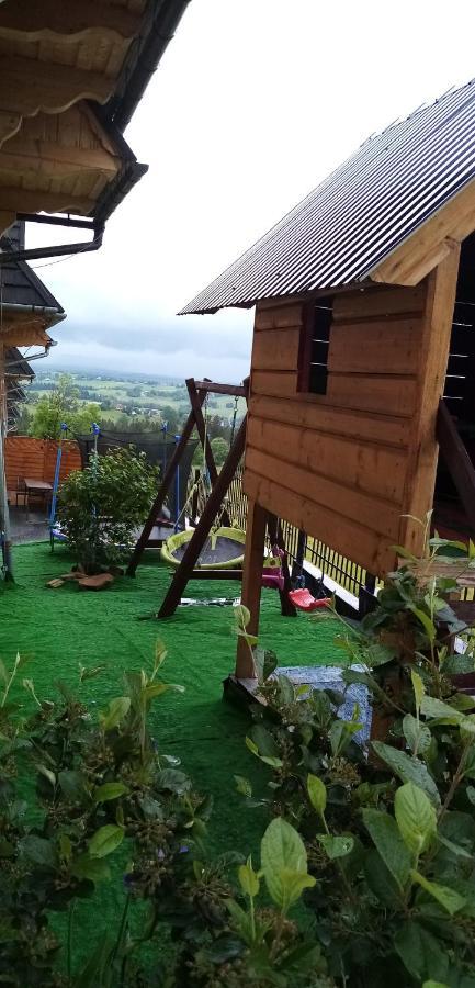 Goralowe Domki & Spa Bańska エクステリア 写真